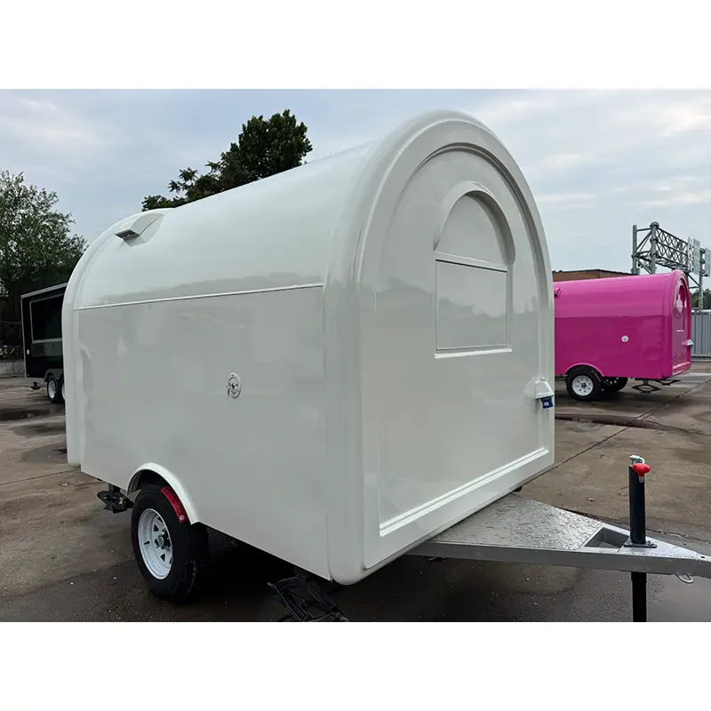 Round Dome Food Trailer klasikoa