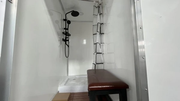 Heavy-Duty Industrial Jobsite Shower Trailer